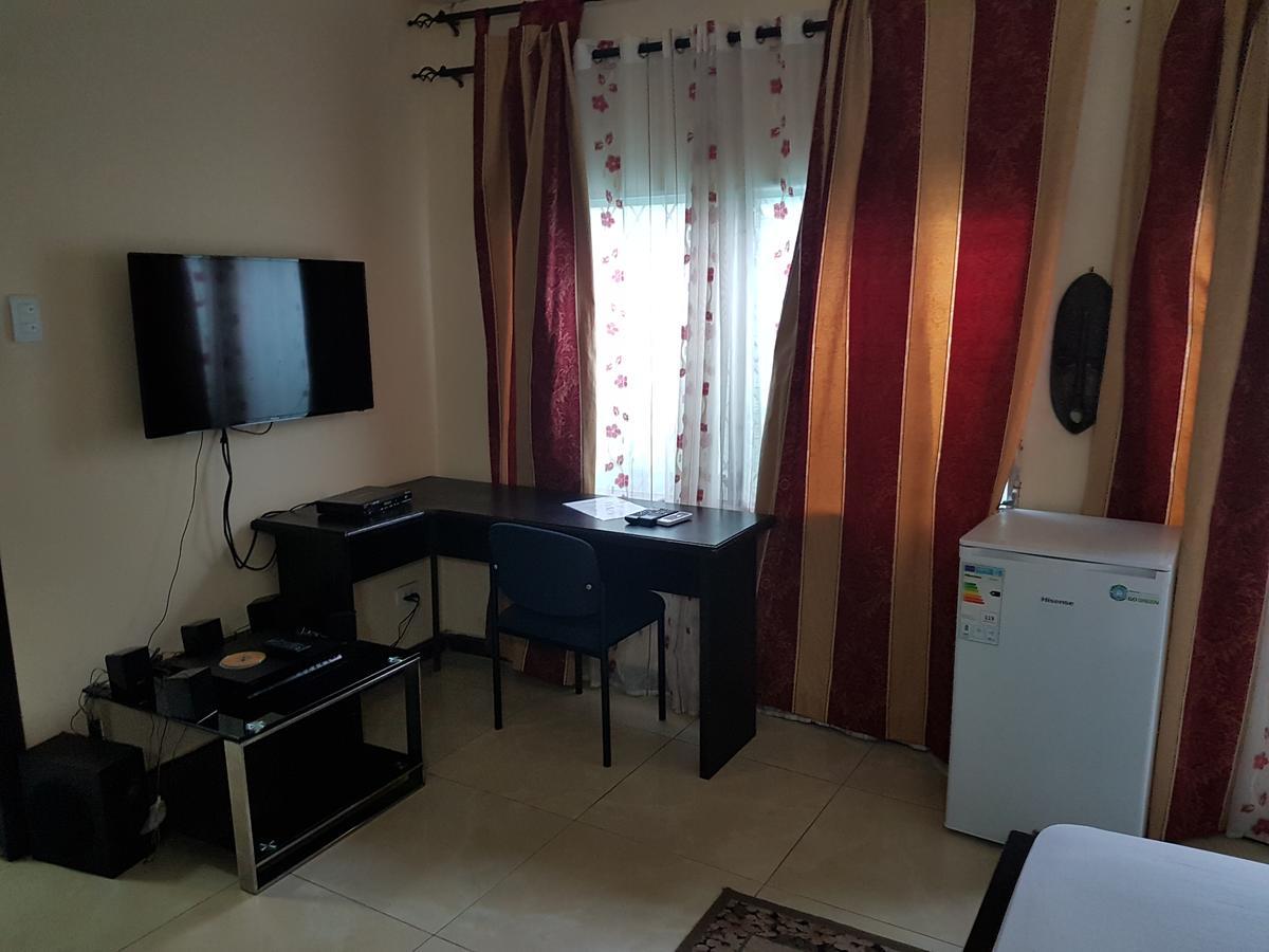 Maryland Guesthouse Monrovia Luaran gambar